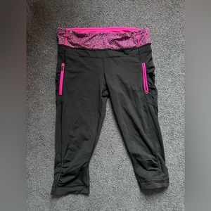 Lululemon cropped leggings